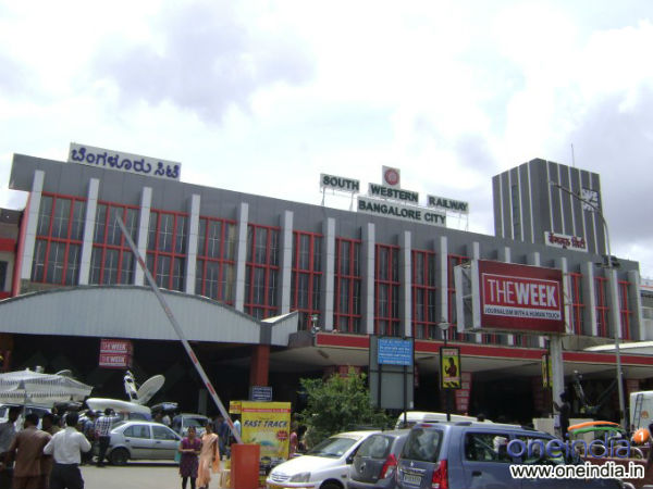 பெங்களூர் விரைந்தனர்