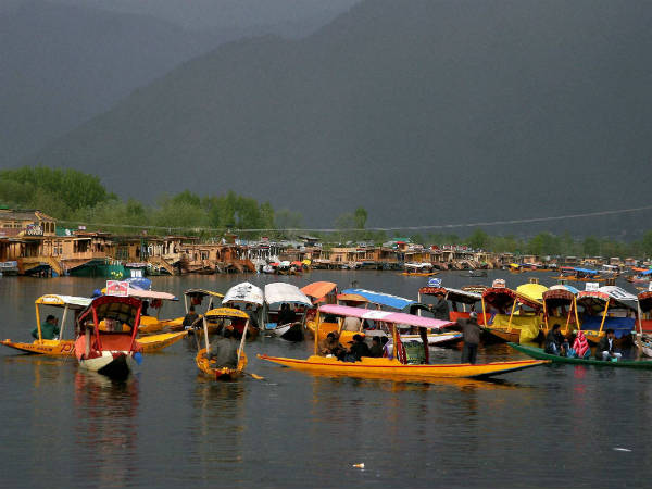 குறைந்த டாலரில் நிறைந்த வசதி: