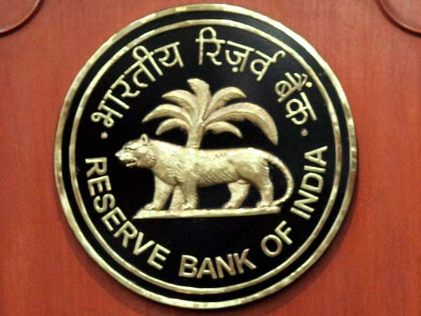 7. வட்டி குறையாது...