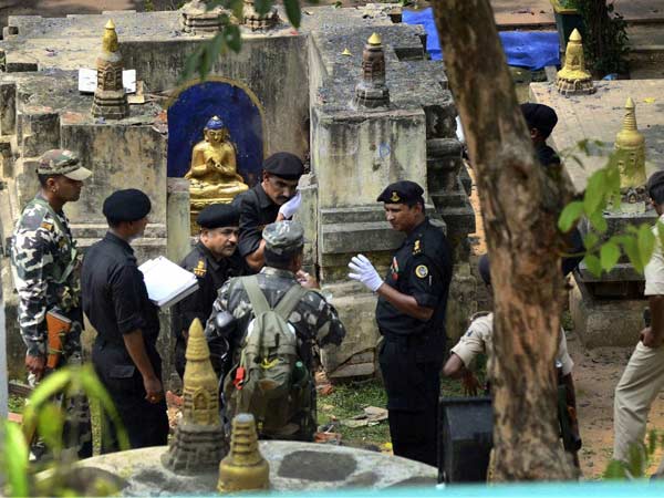 என்.எஸ்.ஜி அதிகாரிகள்