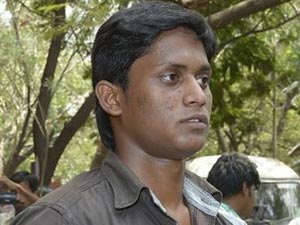 Police may attempt to erase evidences, alleges Ilavarasan's father Police may attempt to erase evidences, alleges Ilavarasan's father