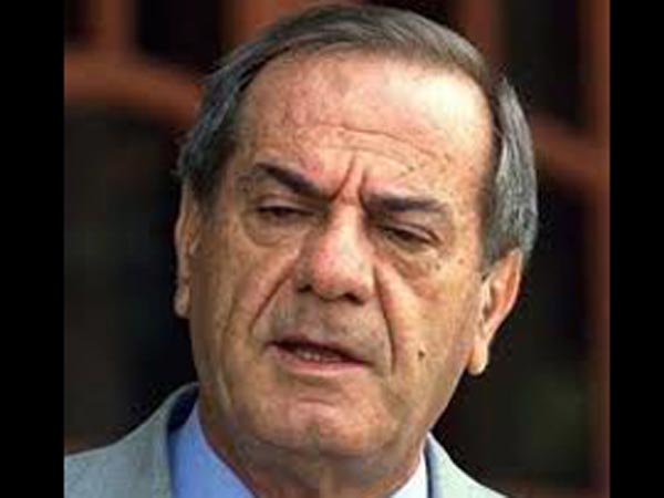 மீண்டும் சிக்கினார் மீண்டும் சிக்கினார்