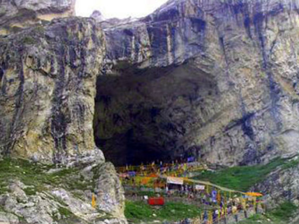 அமர்நாத் குகை எங்கு உள்ளது?