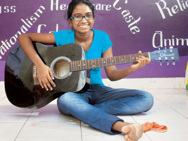 தாயின் புன்னகை