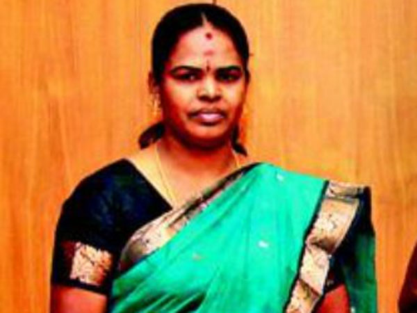சாந்தியும் வந்தார்