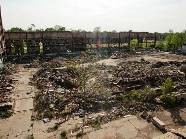 பணிகள் குறைப்பு