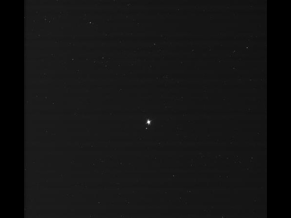 டைட்டனில் தரையிறங்கி...