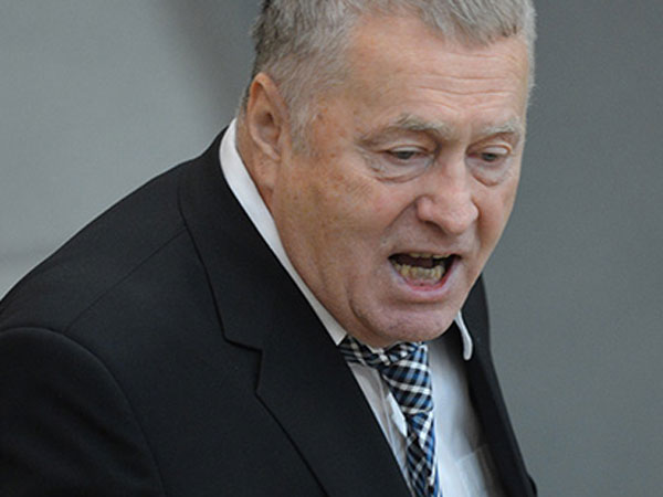 இன்னும் ஒரு 'அட்டை...'