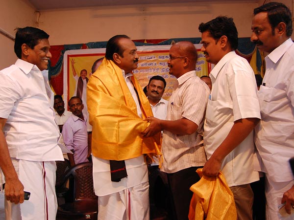 இங்கிருந்து இலங்கைக்கு மின்சாரமா...