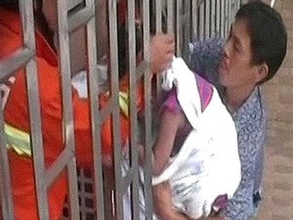 தீயணைப்புத் துறையினரின் முயற்சி...