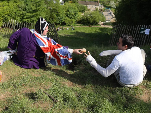 இளம் பெண் வெற்றி...