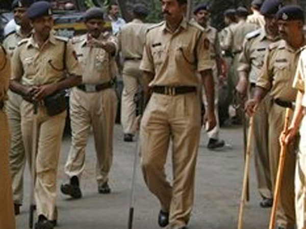 அடித்துப் பிடித்துத் தேடிய புனீத் குமார்