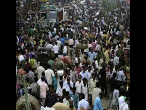 மக்கள் தொகையிலும் பாதி இங்குதான் மக்கள் தொகையிலும் பாதி இங்குதான்