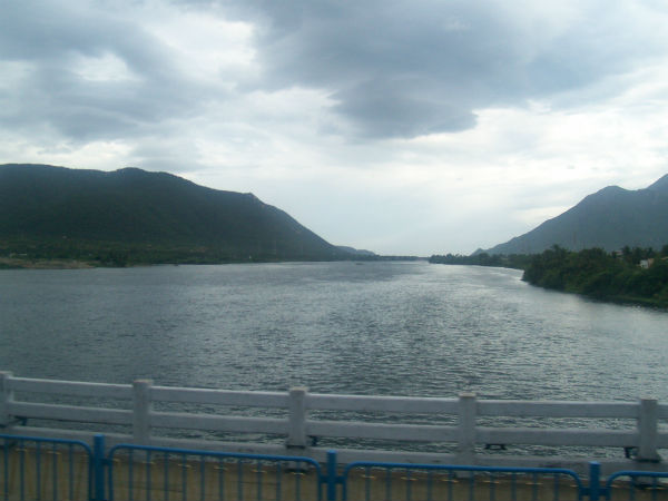 36வது ஆண்டாக நிரம்பும் மேட்டூர் 36வது ஆண்டாக நிரம்பும் மேட்டூர்