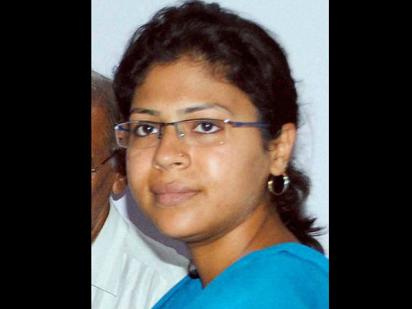 10 பக்க குற்றப்பத்திரிக்கை