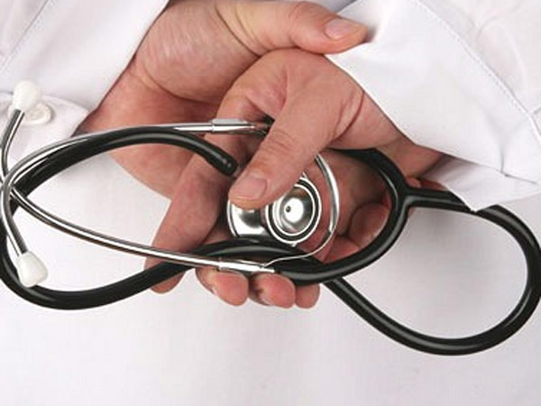  சட்டத்தின் பிடியில்