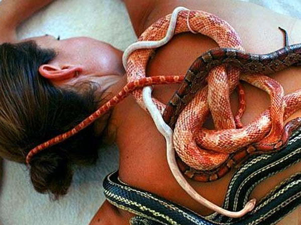 புல்லரிக்கும் மசாஜ்