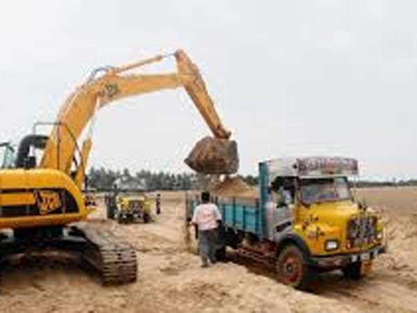 சட்ட விரோதம் சட்ட விரோதம்