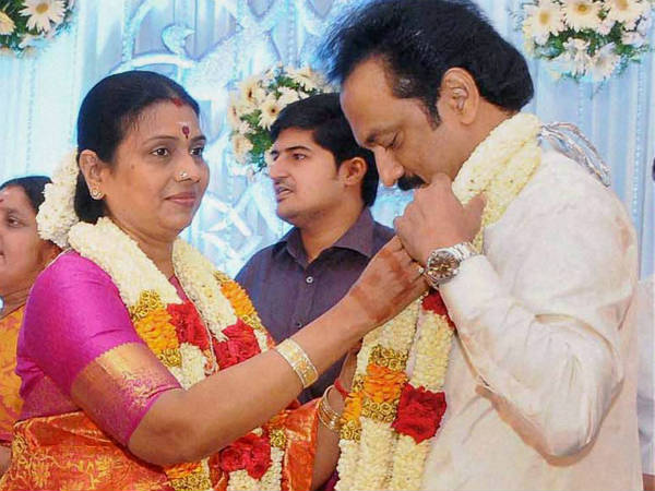 5வது மாதத்திலேயே பிரிவை உணர்ந்த துர்கா