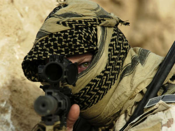 நூற்றுக்கணக்கானோரை சீரழித்தவர்