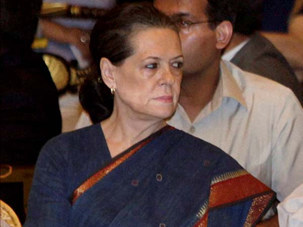 பெண்தான் தலைவி பெண்தான் தலைவி