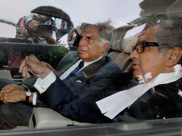 Former Tata Group Chairman Ratan Tata leaving the Supreme Court in New Delhi on Wednesday after watching proceedings in the case related to taped conversations of former corporate lobbyist Niira Radia Former Tata Group Chairman Ratan Tata leaving the Supreme Court in New Delhi on Wednesday after watching proceedings in the case related to taped conversations of former corporate lobbyist Niira Radia