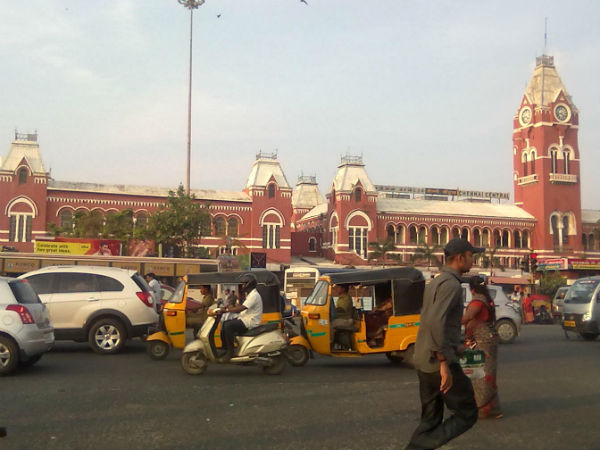 81 சங்கிலிப் பறிப்பு 81 சங்கிலிப் பறிப்பு