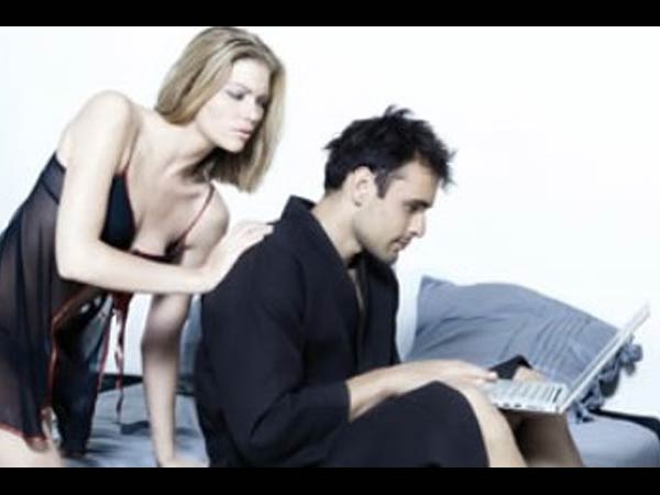 செல்போன், லேப்டாப்