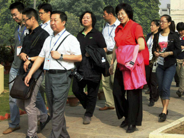 போன இடத்தில் துணை தேடலாம் போன இடத்தில் துணை தேடலாம்