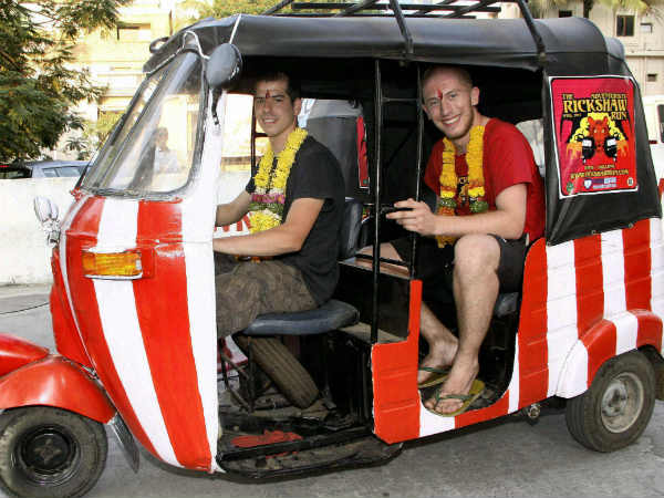 டாக்சி பிடிப்பதாக இருந்தால்: டாக்சி பிடிப்பதாக இருந்தால்: