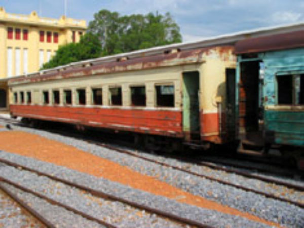 ஒருவரும் குரல் கொடுக்கலையே