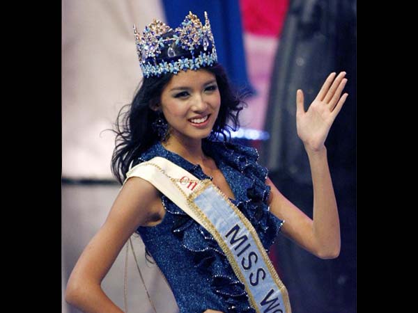 காகா கவர்ச்சி டான்ஸ்