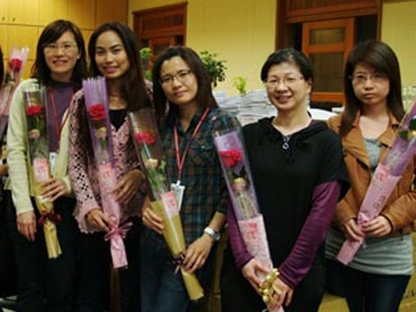 தைவான் பெண்கள்....