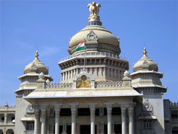 கர்நாடகாவுக்கு நோட்டீஸ்
