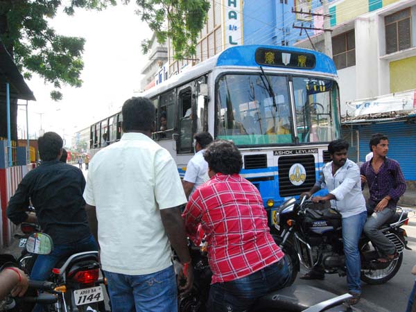 டிடிடி பஸ்களுக்கு மட்டும் அனுமதி