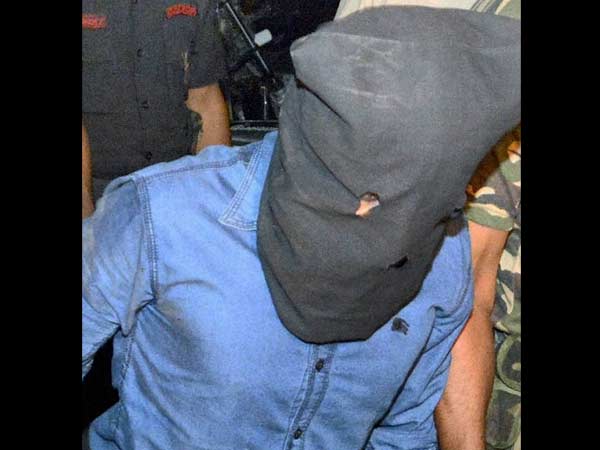 இன்று டெல்லி கொண்டு வருகிறார்கள்