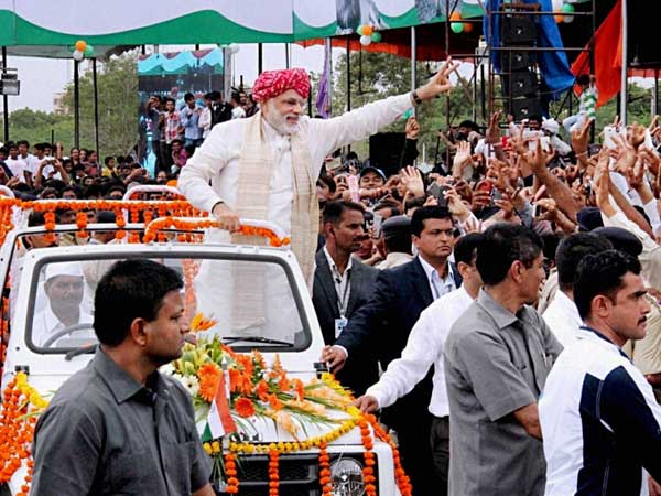 மாநில மக்களுடன் பேச