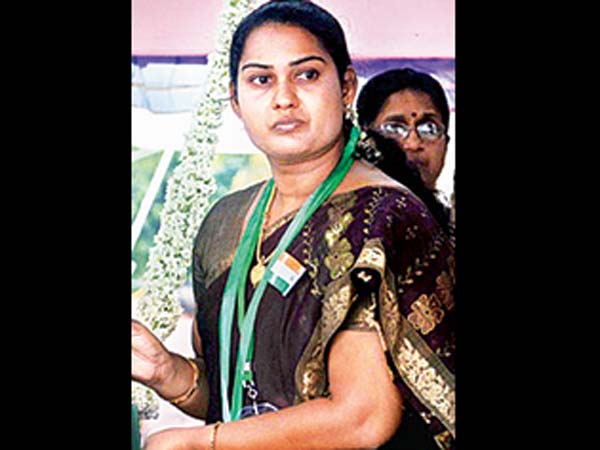 விளவங்கோடு தாசில்தார்