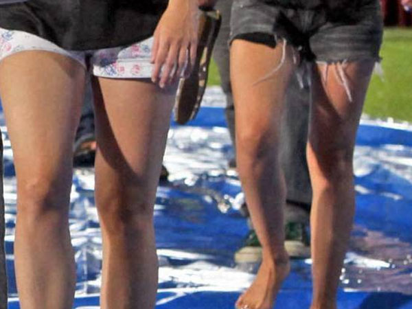 பாதுகாப்புக்காக