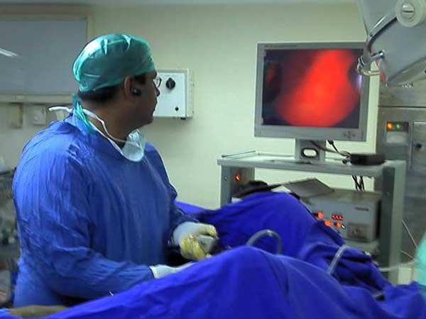 யூரோ- ஆண்ட்ராலஜிஸ்ட்