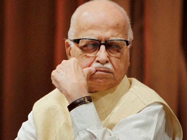 2வது குறி அத்வானி