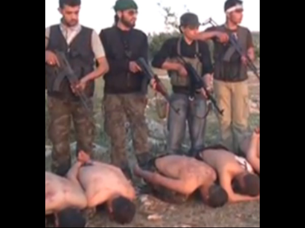 உடைகளை அகற்றி