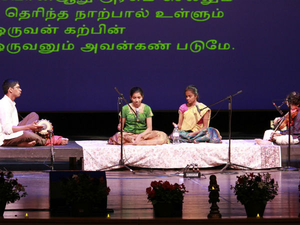 பாடல் ஒப்புவிப்பு