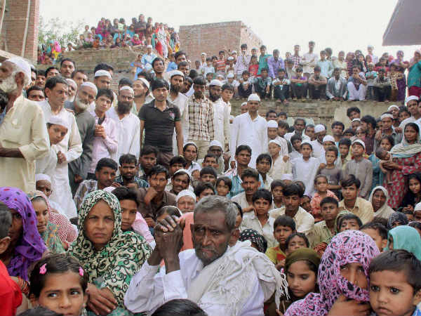 ஜூல்லா கிராமத்தில்.. ஜூல்லா கிராமத்தில்..