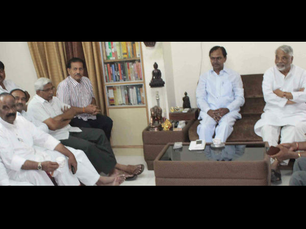 தெலுங்கானா போராட்டக்காரர்கள் அதிர்ச்சி