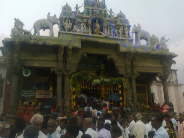 தங்கத் தேர் தங்கத் தேர்