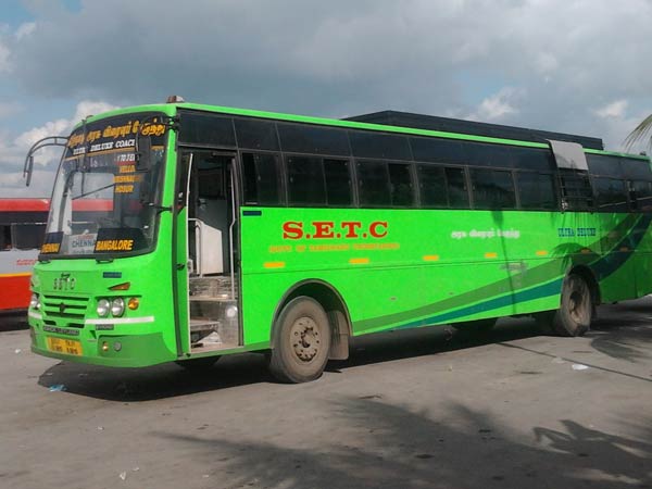 பஸ்கள்- பஸ் நிலையங்களில்