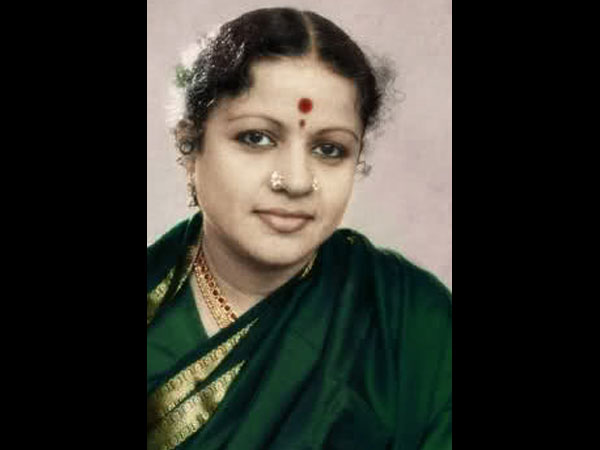 10 வயதில் பாட்டு