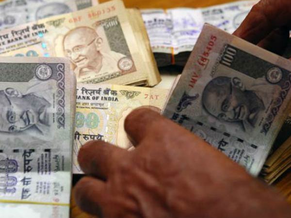 180-210 நாள் டெபாசிட்டுகளுக்கு..