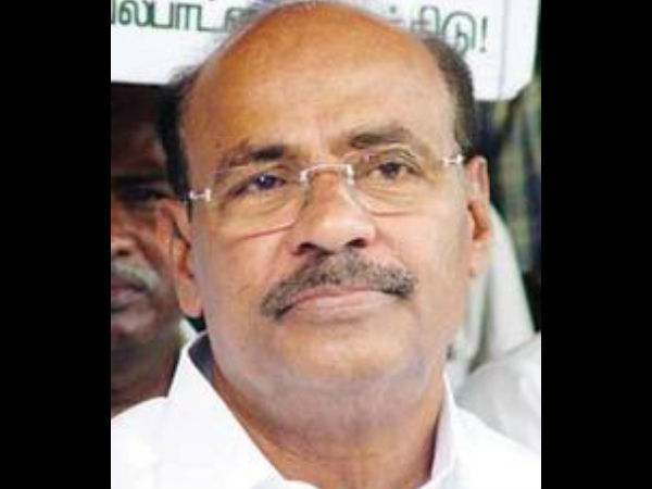 ராமதாஸ் மீது அவதூறு வழக்குகள்